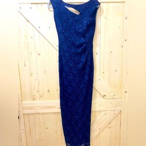 ❤️🥰Midnight Blue Floral Sequins Maxi Long Cut-Neck Sleeveless Fitted Gown